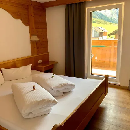 Kirschner Apartment *