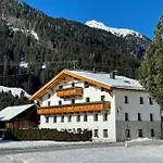 Kirschner Apartament *